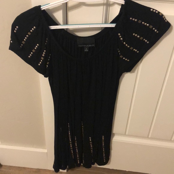 Black studded top - Picture 1 of 3